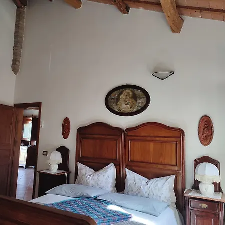 アパート Villa I Cipressi Bed And Breakfast Casa Vacanza Ruina